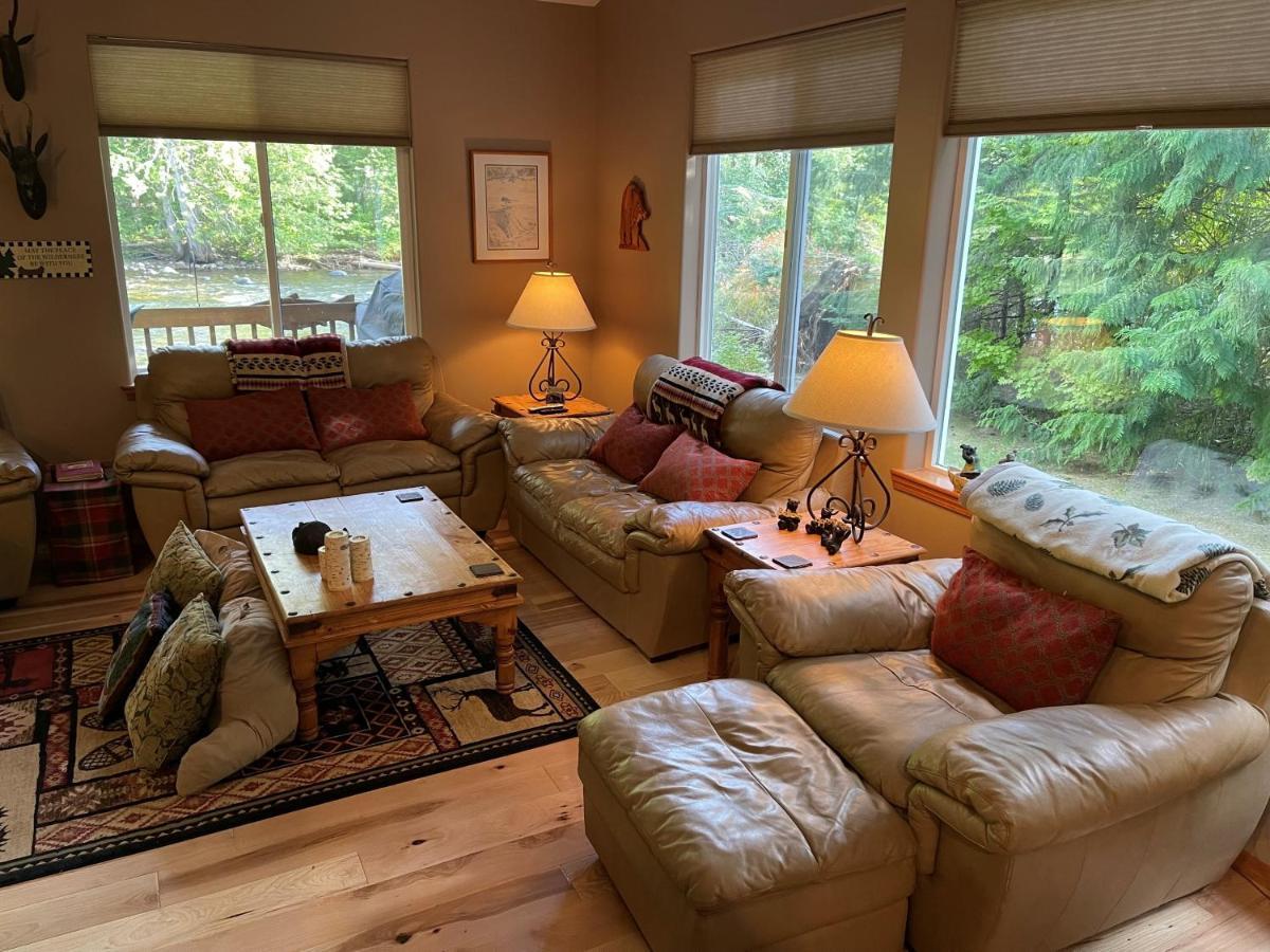 Cozy Riverfront Retreat Leavenworth Εξωτερικό φωτογραφία
